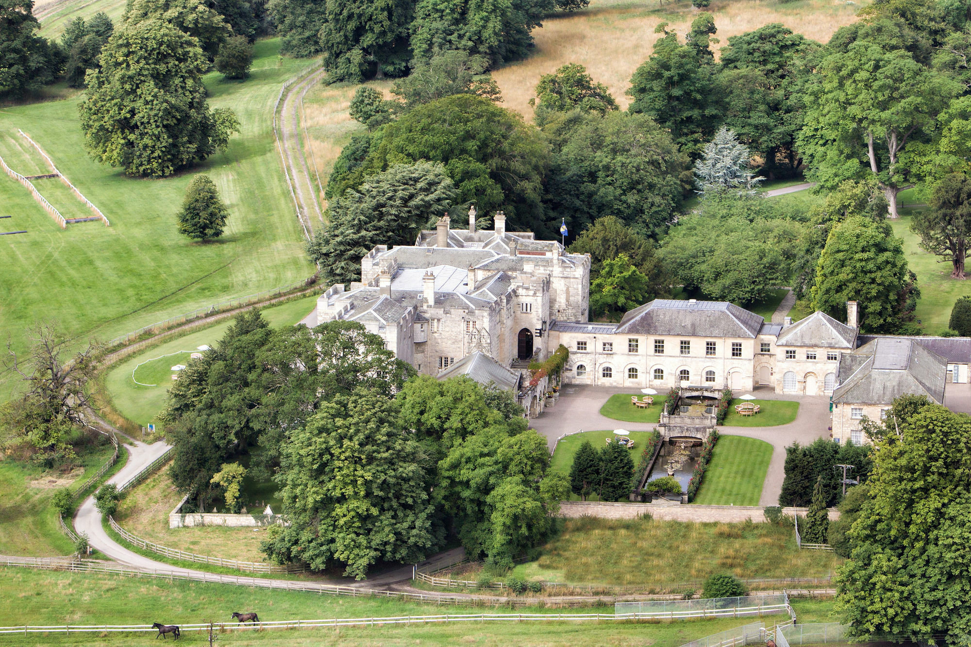 Hazlewood Castle & Spa Tadcaster Exteriér fotografie